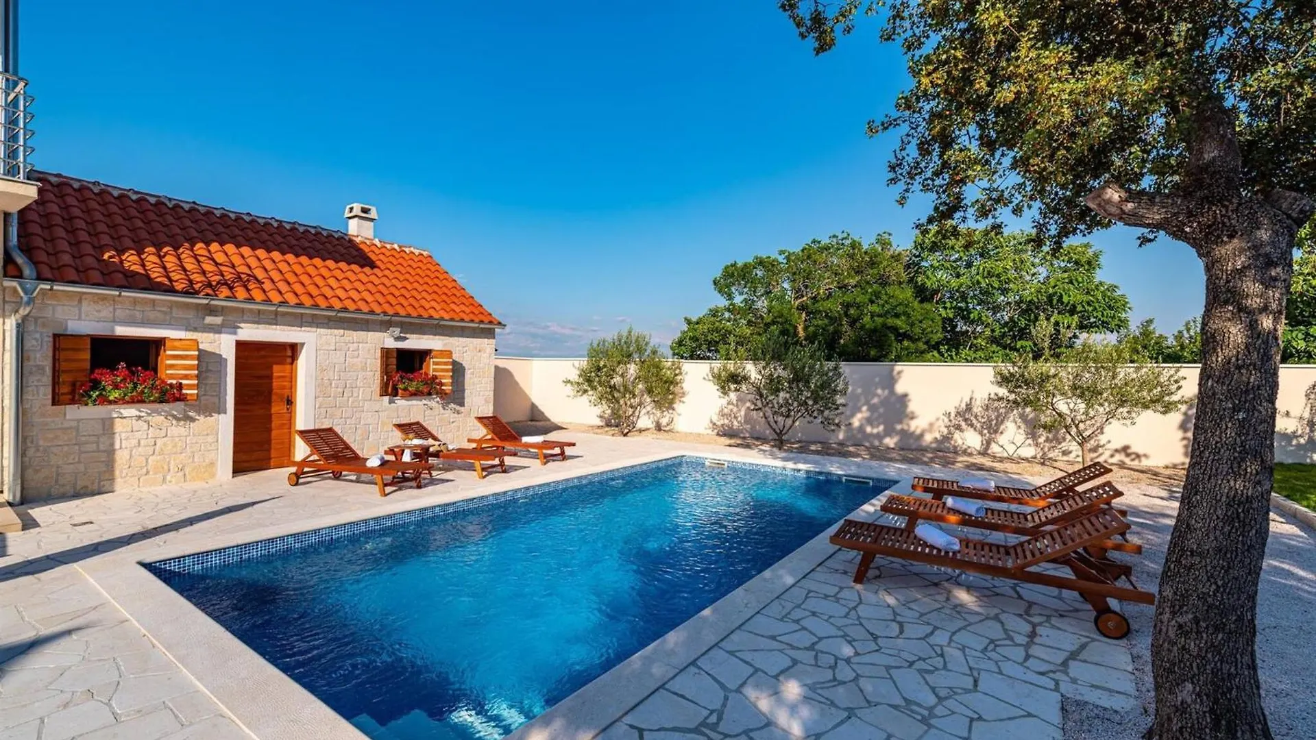 My Dalmatia - Holiday Home Zara With Private Swimming Pool Stankovci 0*,